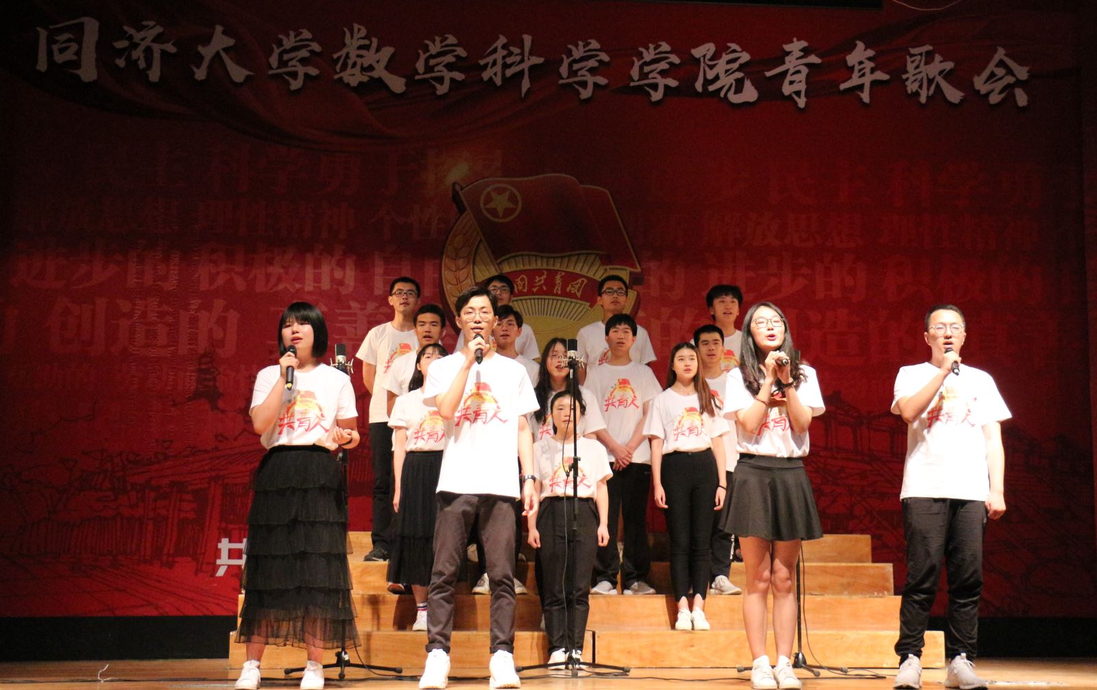 黄色动漫